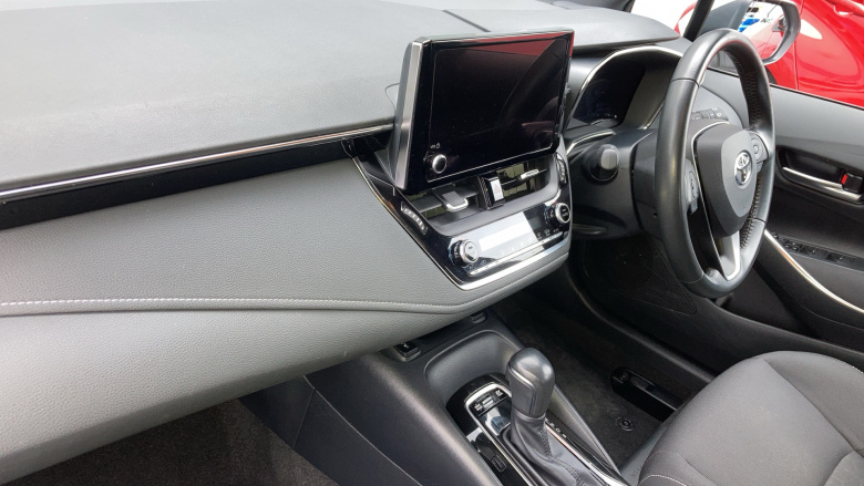 Toyota Corolla 1.8 VVT-i Hybrid Icon Tech 5dr CVT Hybrid Hatchback